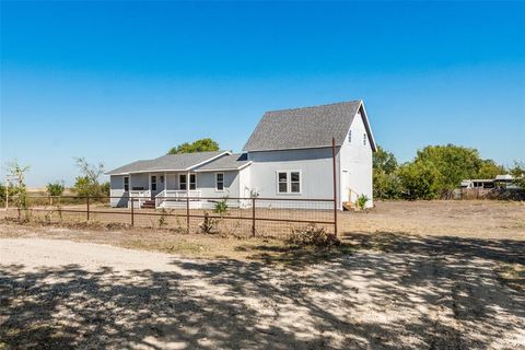 506 N Fm 156 Ponder TX 76259