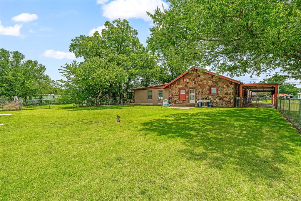 Central Deleon - Residential