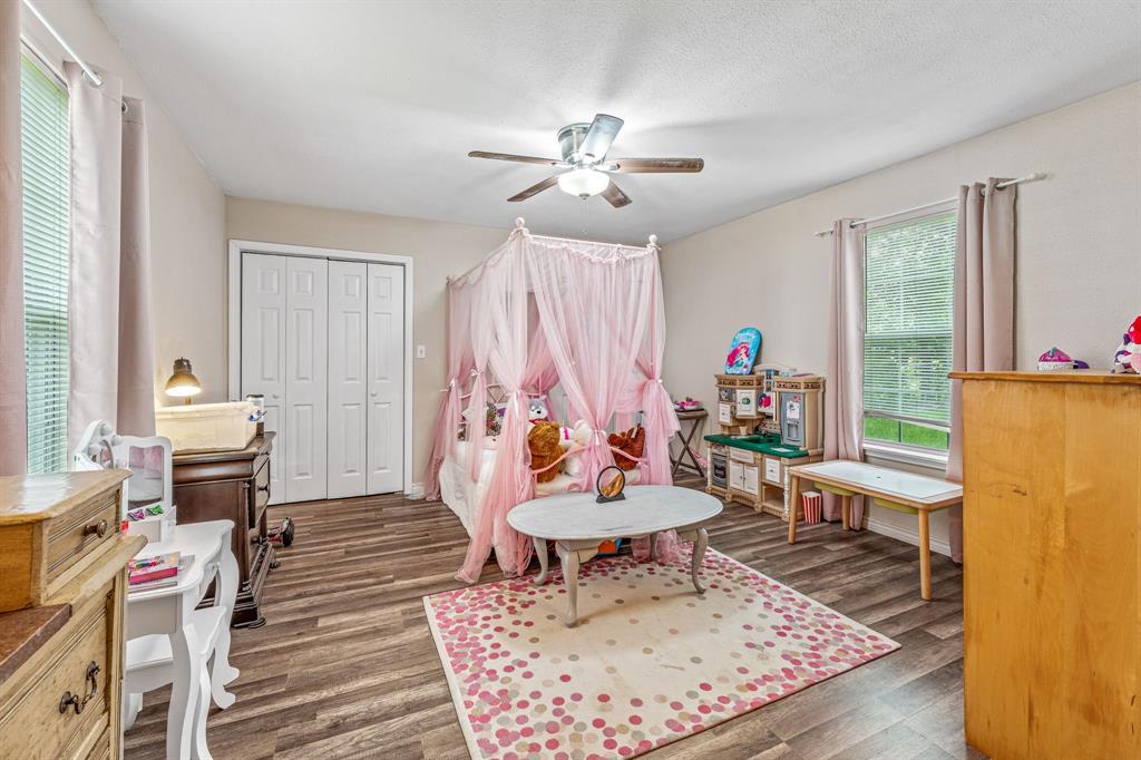 Central Deleon - Residential