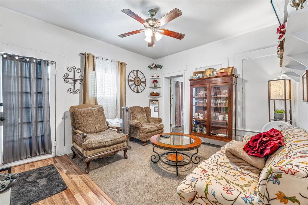 Central Deleon - Residential