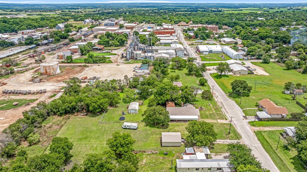 Central Deleon - Residential