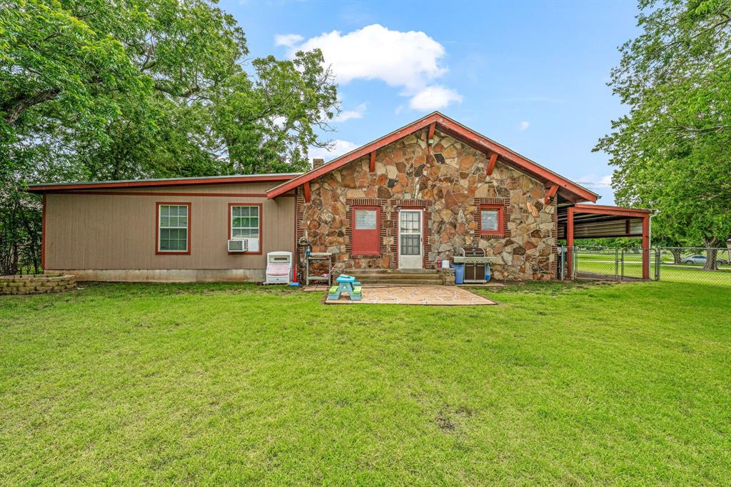 Central Deleon - Residential