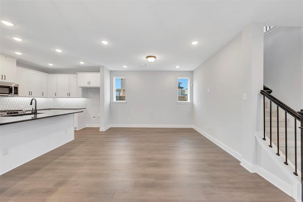 Painted Tree-Woodland West - Residential