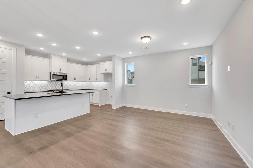 Painted Tree-Woodland West - Residential