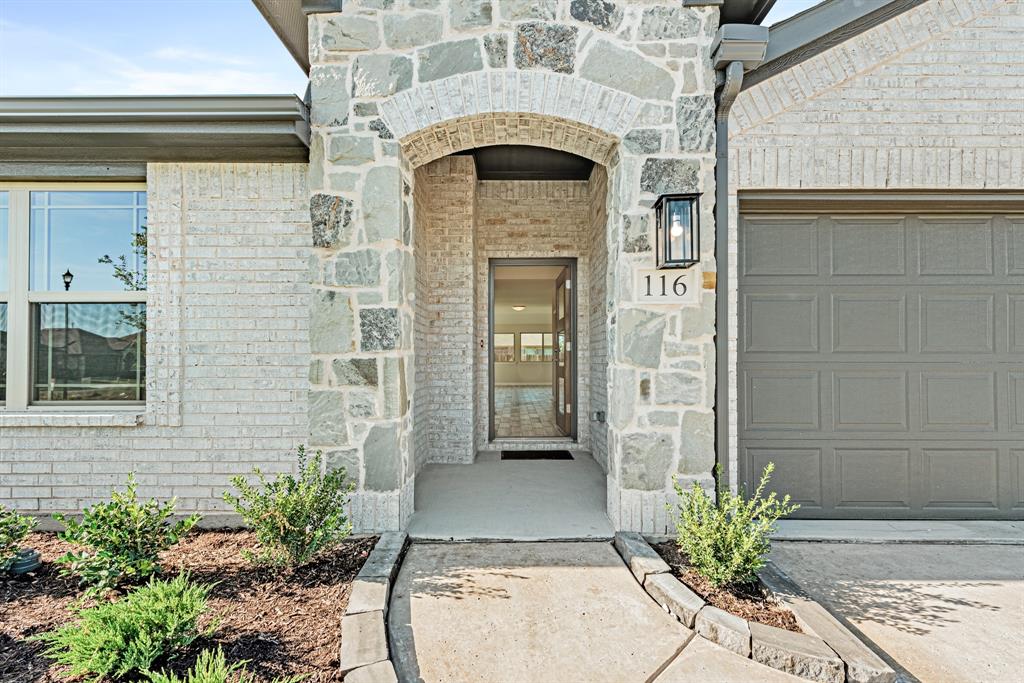 116 Wild Oak Glen