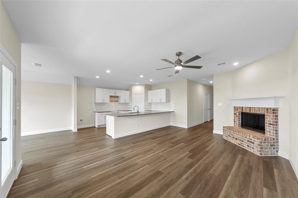 210 PENNINGTON Road