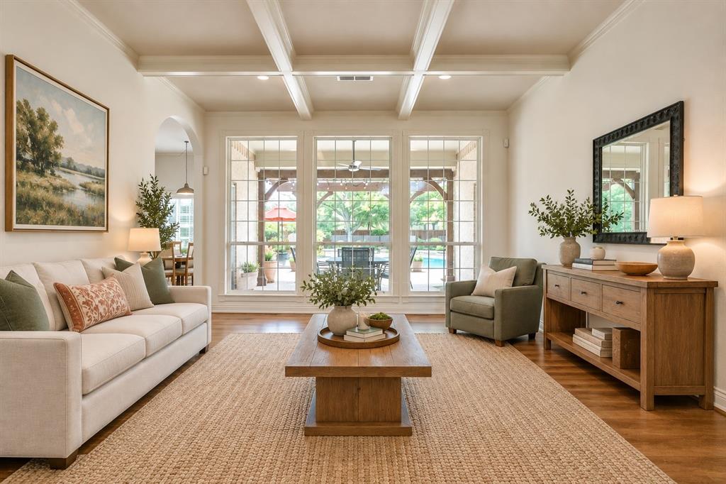 912 Thomas Crossing Drive
