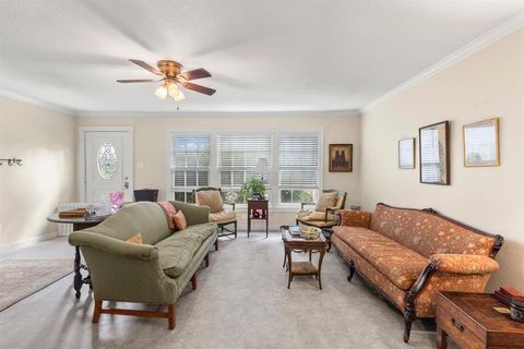 Tiny photo for 4002 Park Street, Greenville, TX 75401 (MLS # 21201297)