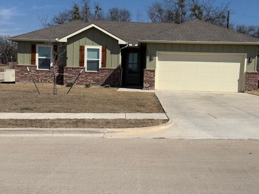 A must see Craftsman-style home that  sits on a corner lot home has an open floor plan. Three bedrooms 2 bathrooms, Wood look laminate flooring living room, kitchen, dining room carpet in the primary  bedroom and two guest rooms. Kitchen has beautiful Quartz counter tops stainless steel appliances while both bathrooms feature the beautiful quartz counter tops. Primary Bath has a beautiful tiled shower, walk in closet. step outside and you have an above ground 24 x 24 pool an extended Patio great for entertaining or just relaxing. Home is conveniently located near dining and shopping and theaters. 15 minutes from Chisholm Trail Parkway. would be Perfect for downsizing and first time home buyers.