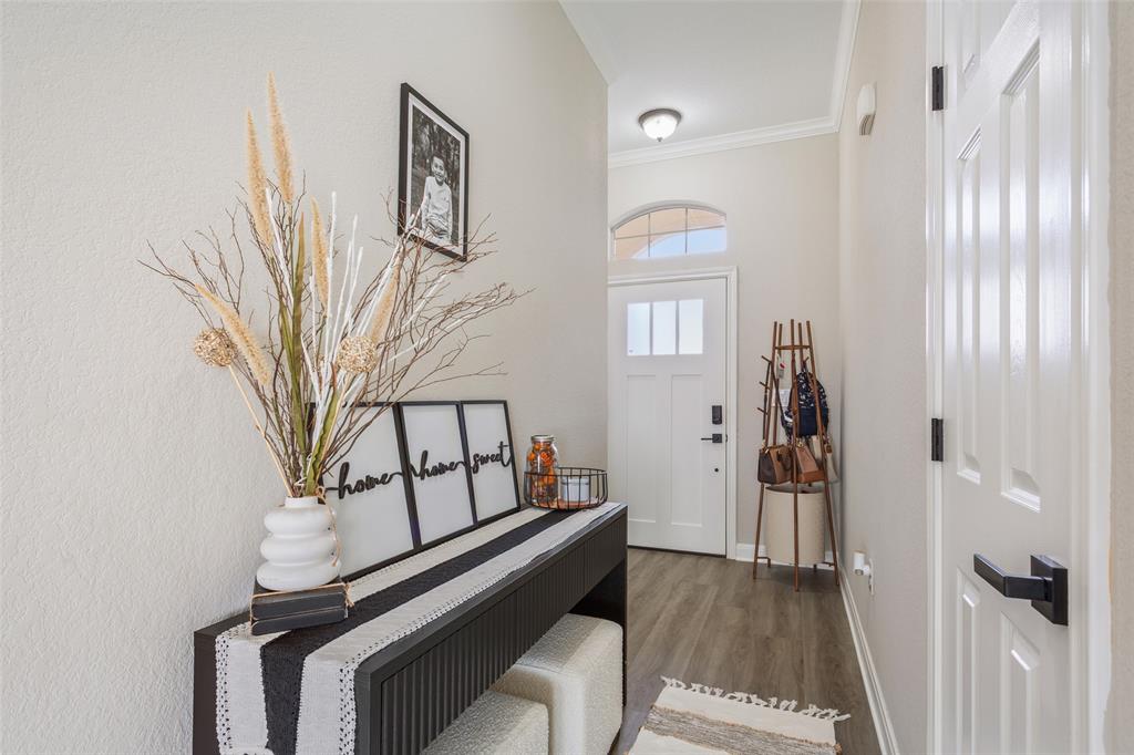 WESTERN HILLS - Residential