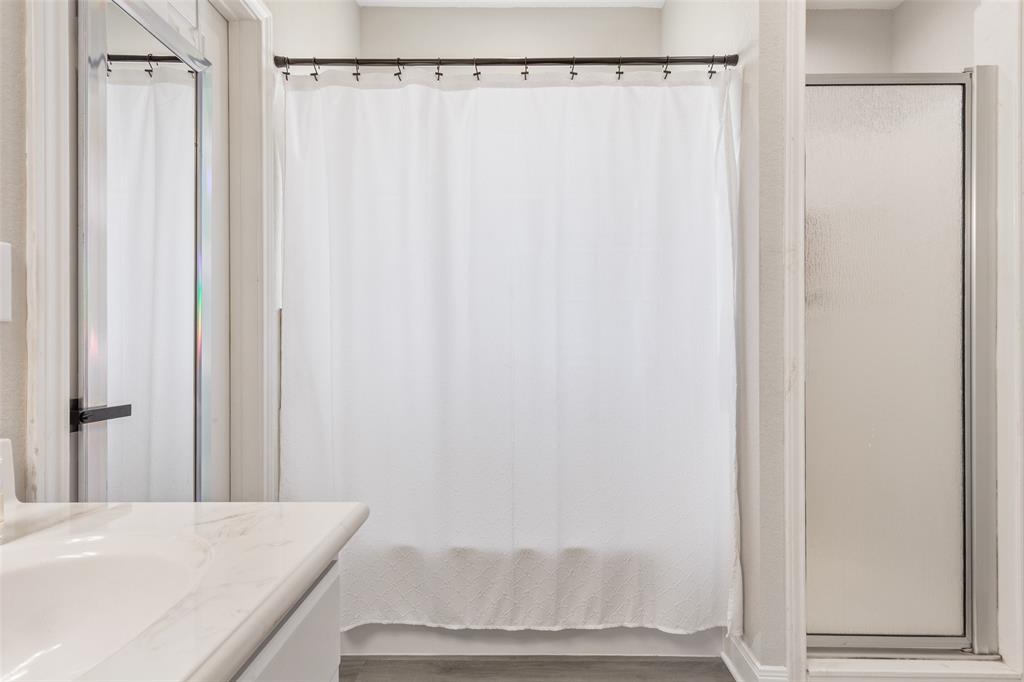 WESTERN HILLS - Residential