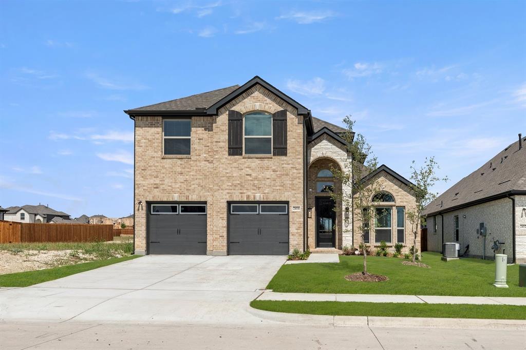 2414 Belmont