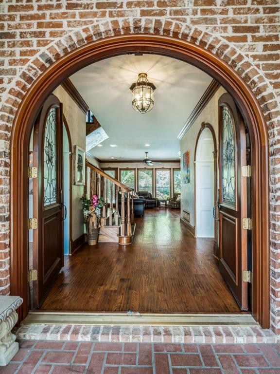 100 Bentwood Court