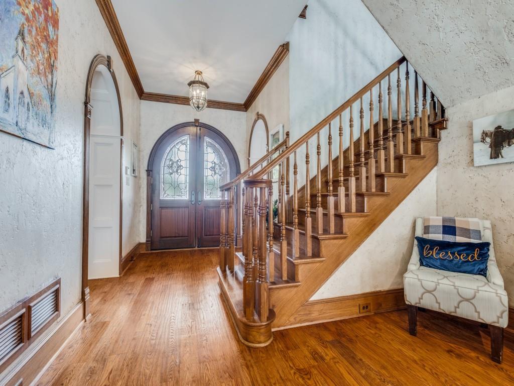 100 Bentwood Court
