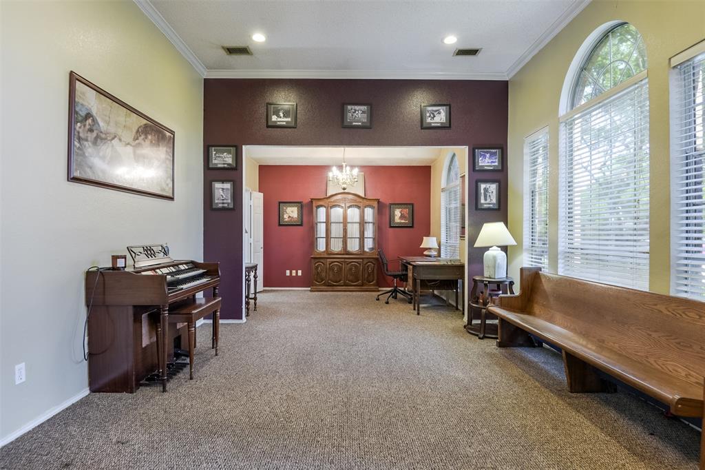 4613 Devonshire Drive