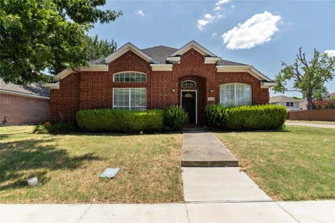 Photo of 5025 China Berry Drive, McKinney, TX 75070 (MLS # 21362134)