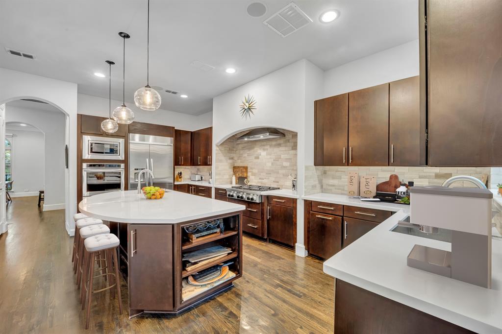212 Saint Tropez Drive
