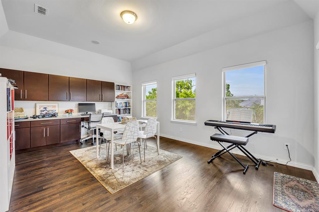 Carillon - Residential