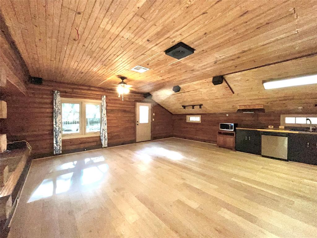 Holly Lake Ranch - Residential