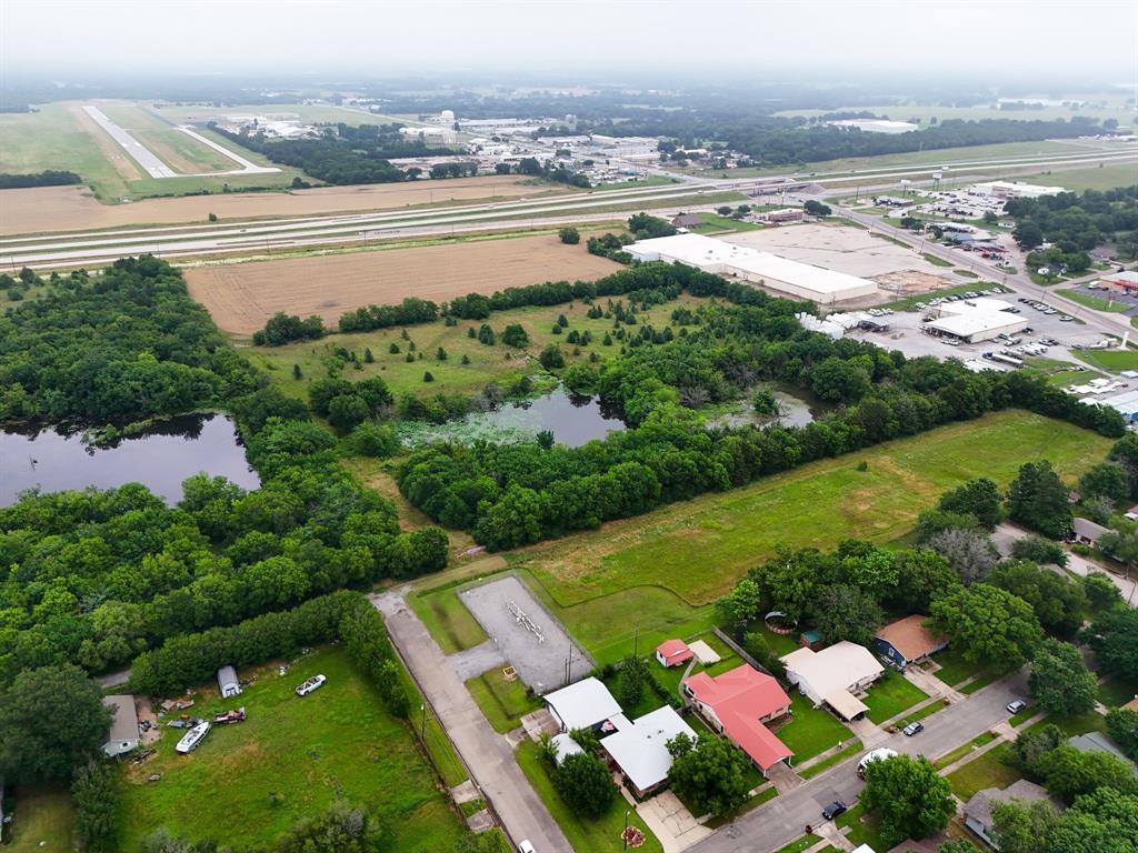 Beau Tess Pep - Land