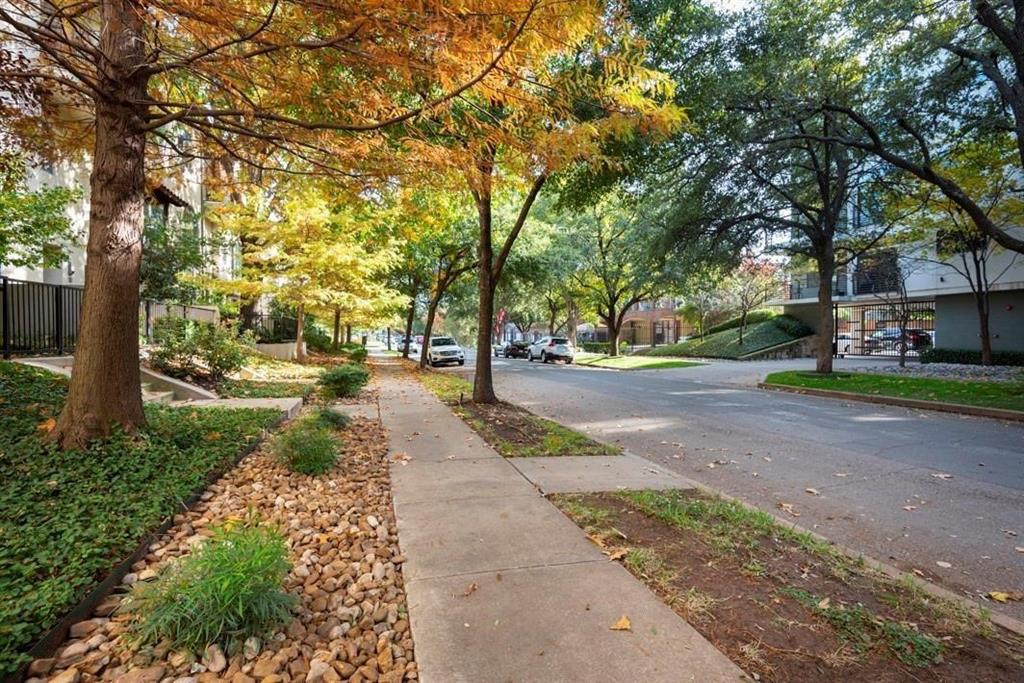 Princeton Square Condos - Residential Lease