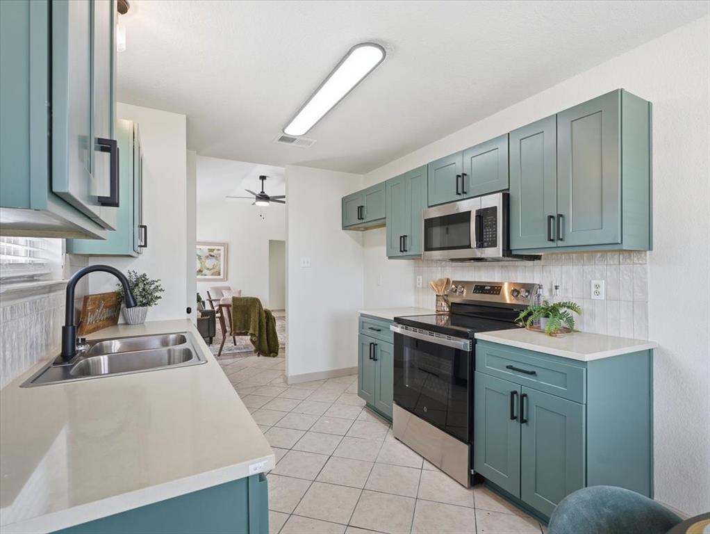 Casa Loma Estates Rep - Residential