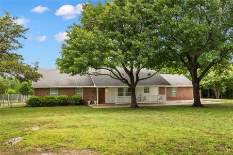 2144 County Road 4535 Whitewright TX 75491