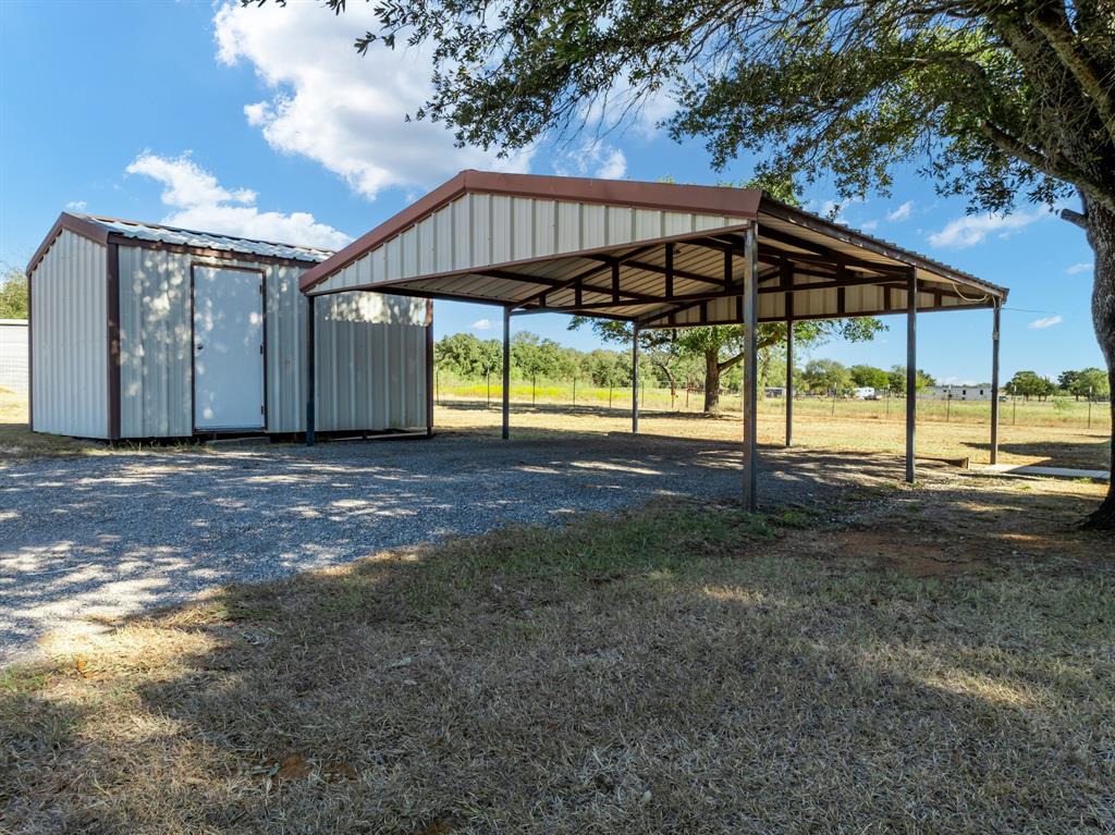 189 Hill County Road 1369