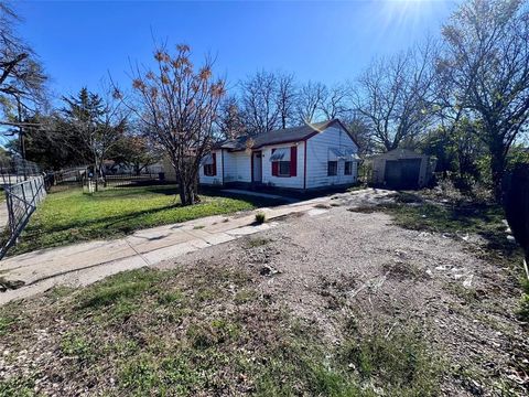Photo of 8650 Comer Drive, Dallas, TX 75217 (MLS # 21131064)
