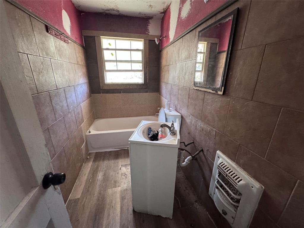 Oak Hill Park Rev - Residential