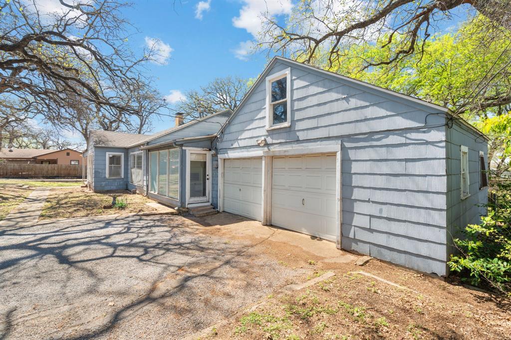 825 Sam Calloway Road