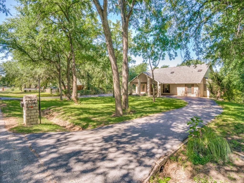 7710 Ravenswood Road
