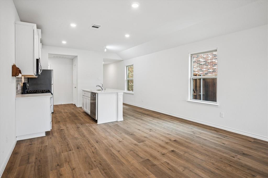 Anna Crossing Villas - Residential