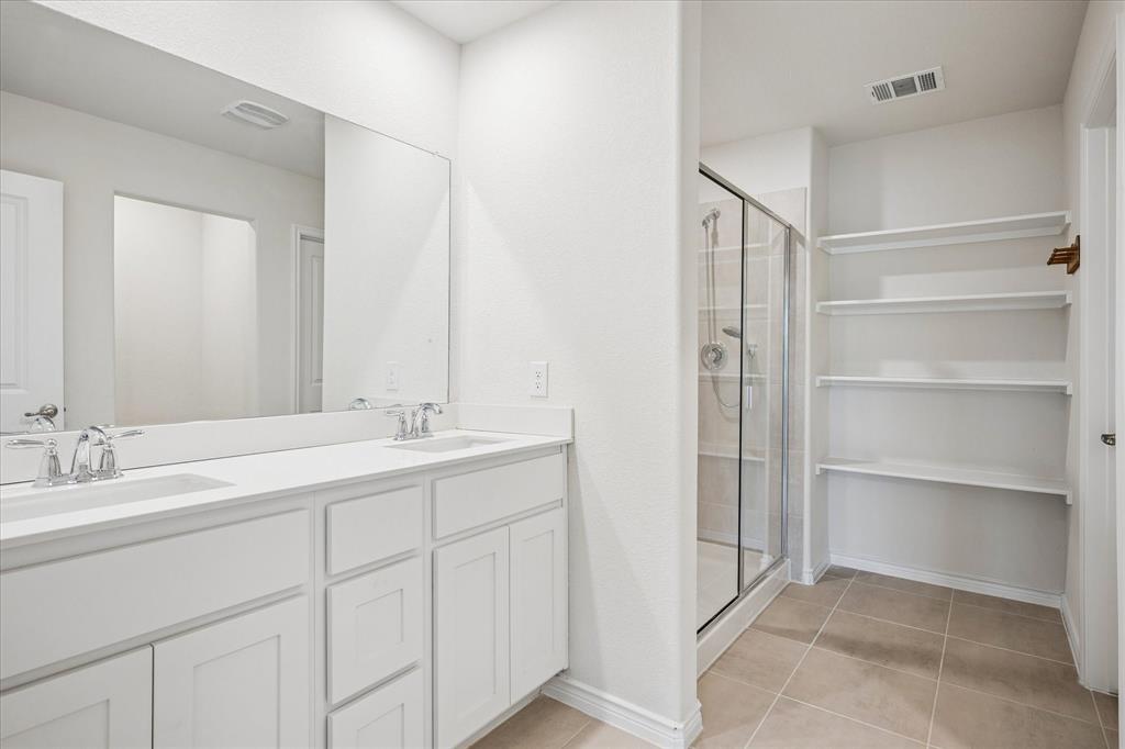 Anna Crossing Villas - Residential