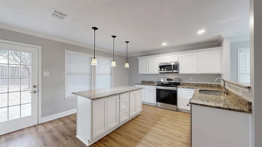 Creek Hollow Ph 1 - Residential