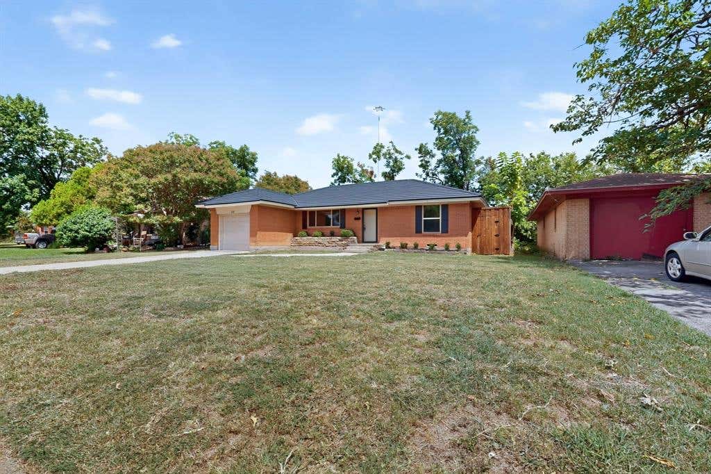 Photo of 416 Rustic Circle, Richardson, TX 75080 (MLS # 21339186)