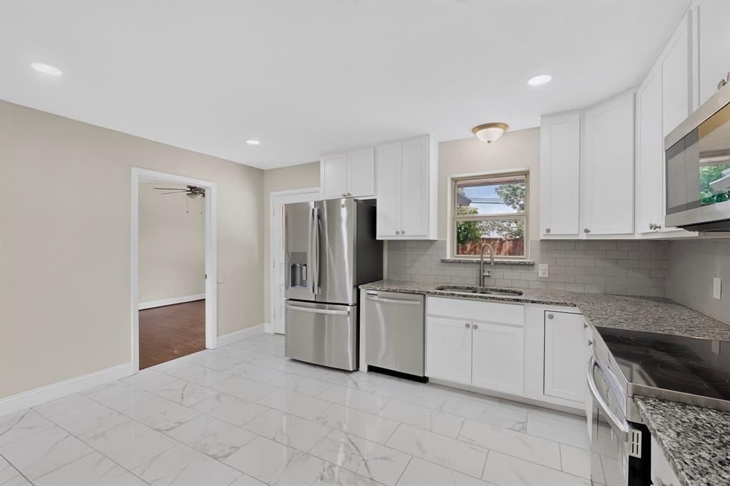 416 Rustic Circle
