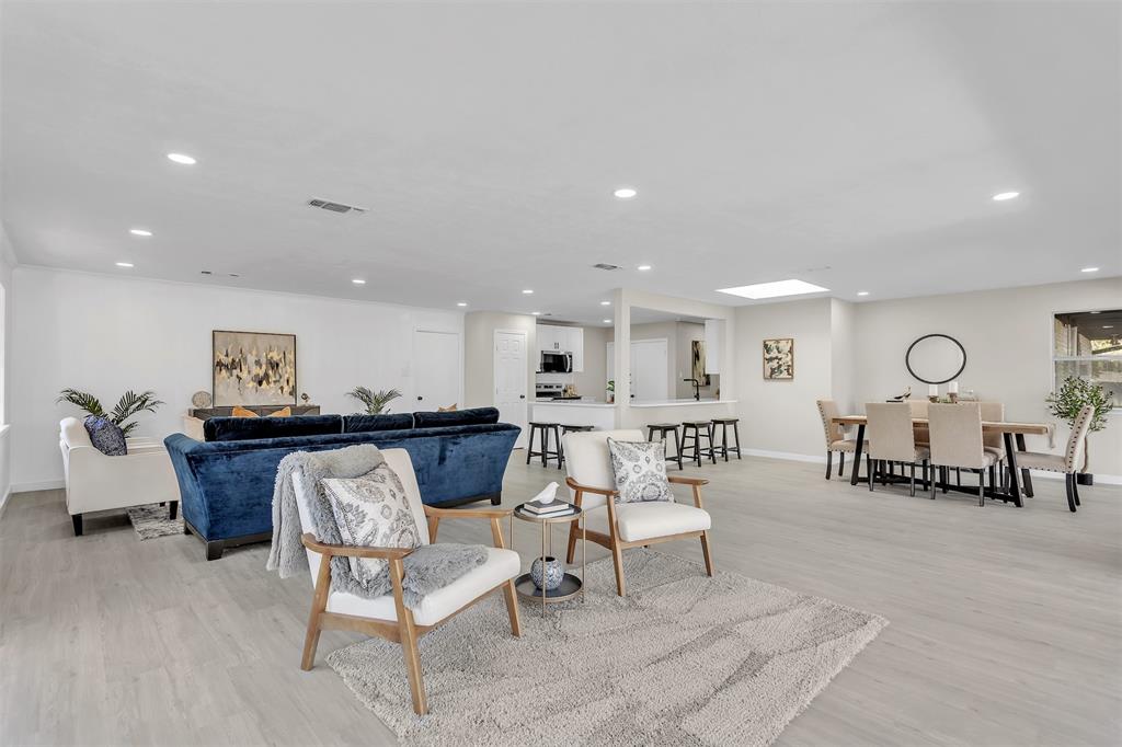 1509 University Drive