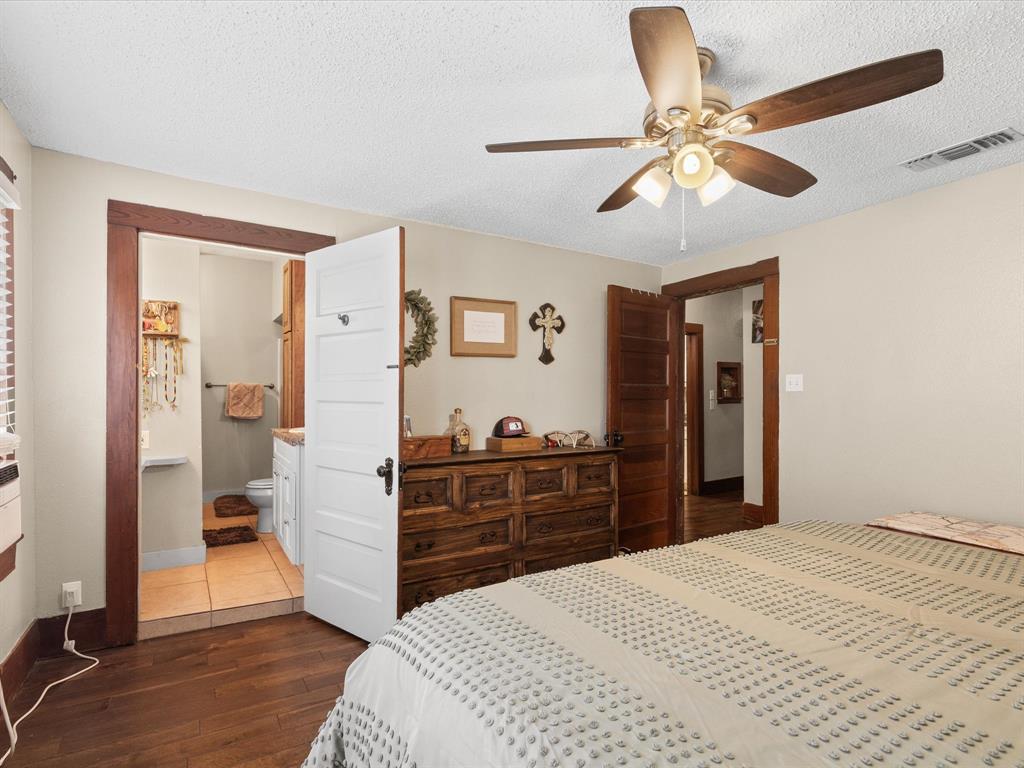 Original Cleburn - Residential