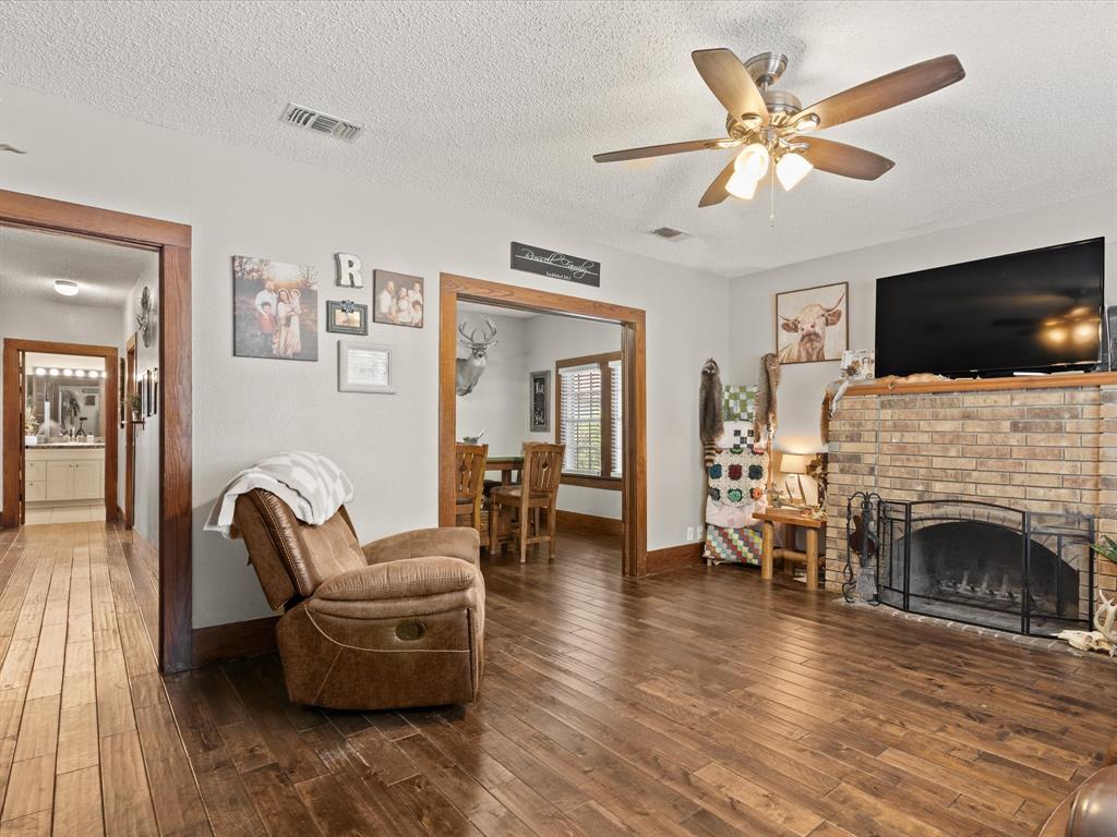 Original Cleburn - Residential