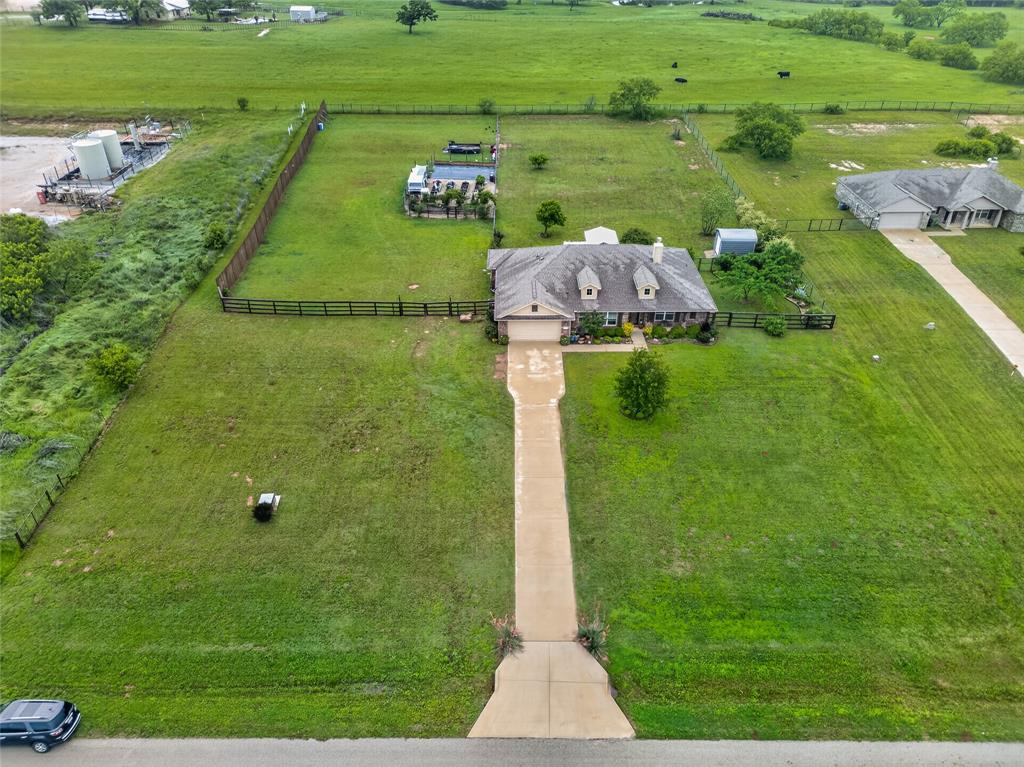 109 Springwood Ranch Loop