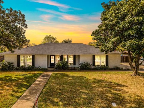 146 Village Estates Drive Highland Village TX 75077