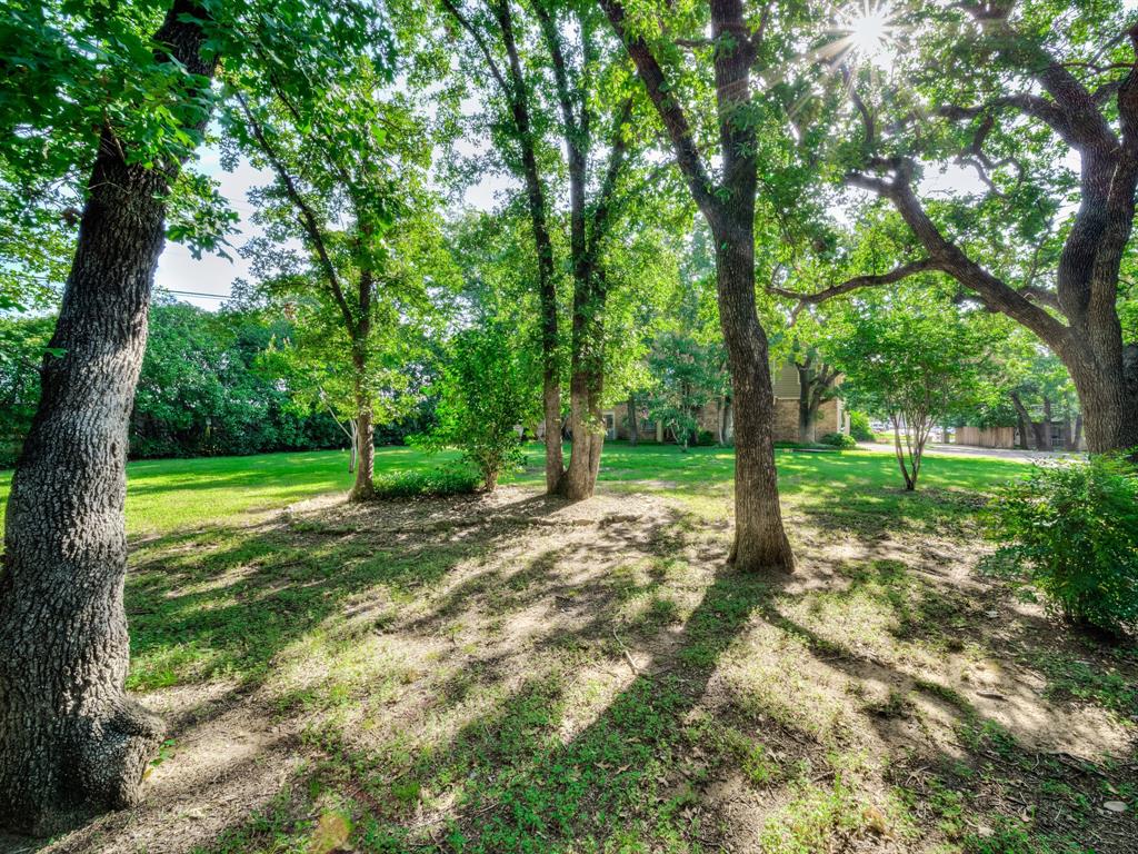 Manorhomes Of Wimbledon Condo - Residential