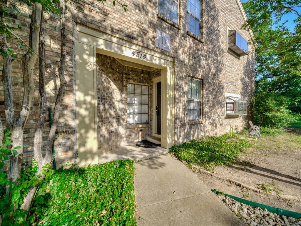 Manorhomes Of Wimbledon Condo - Residential