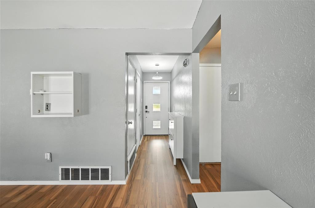 2812 Jasmine Court