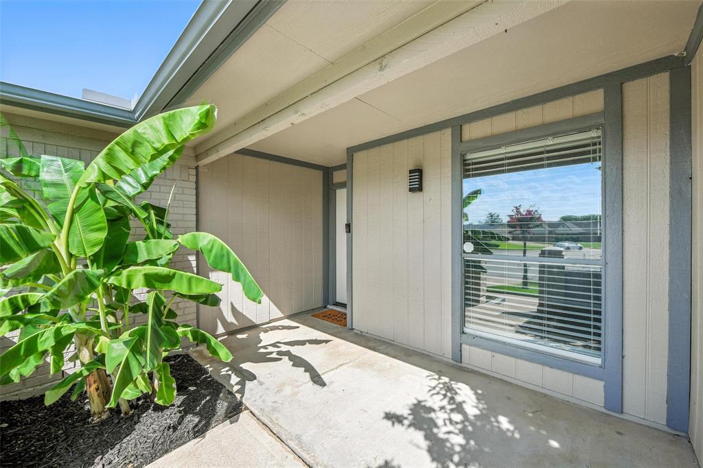 2812 Jasmine Court
