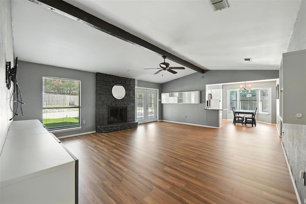 2812 Jasmine Court