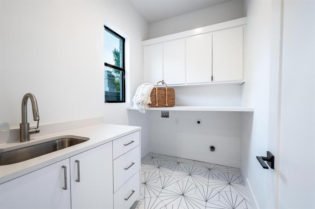 Lakeshore Hills Rev - Residential