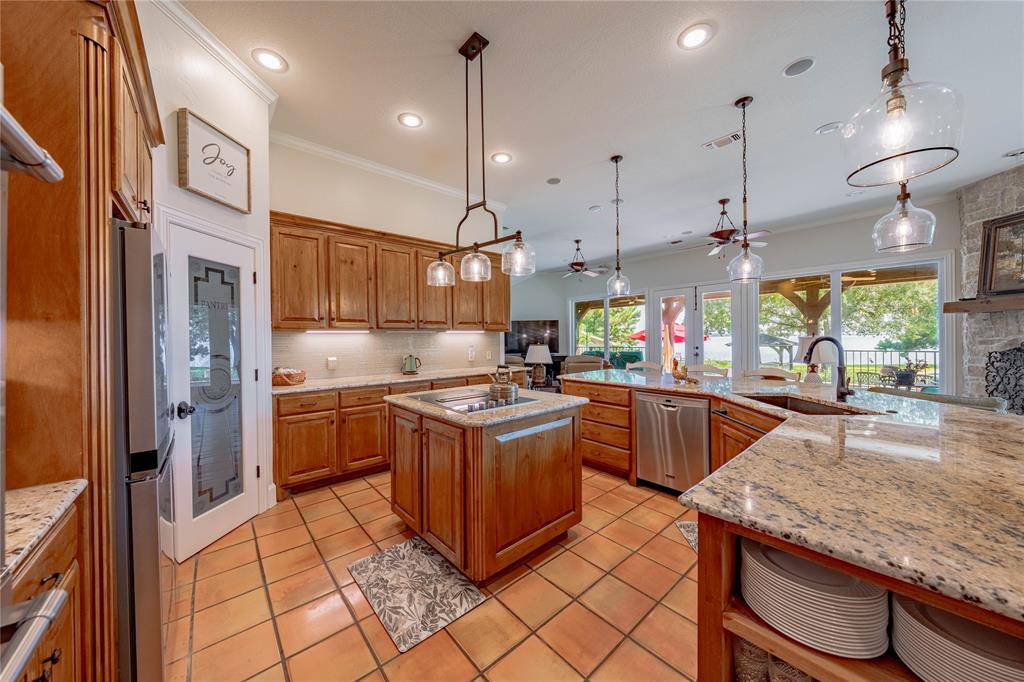 Bushwhacker Peninsula Sub - Residential