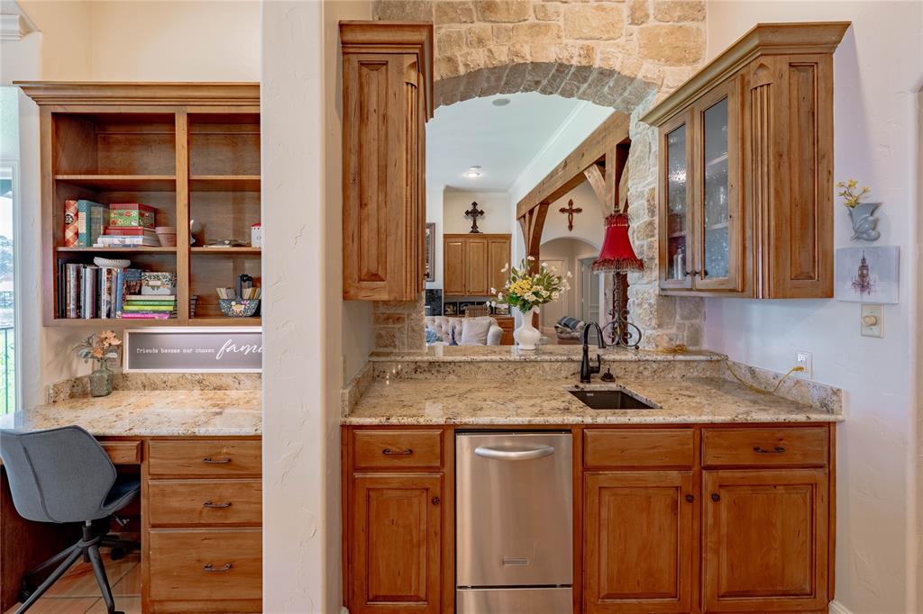 Bushwhacker Peninsula Sub - Residential